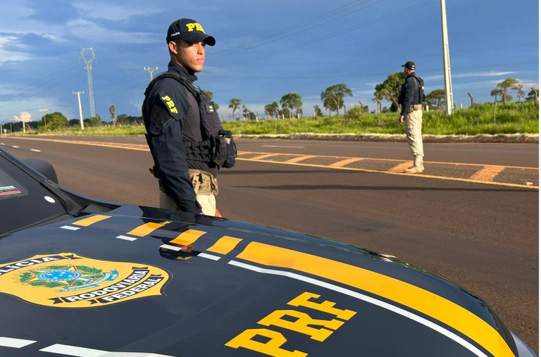 Operação Carnaval: PRF recupera veículos clonados