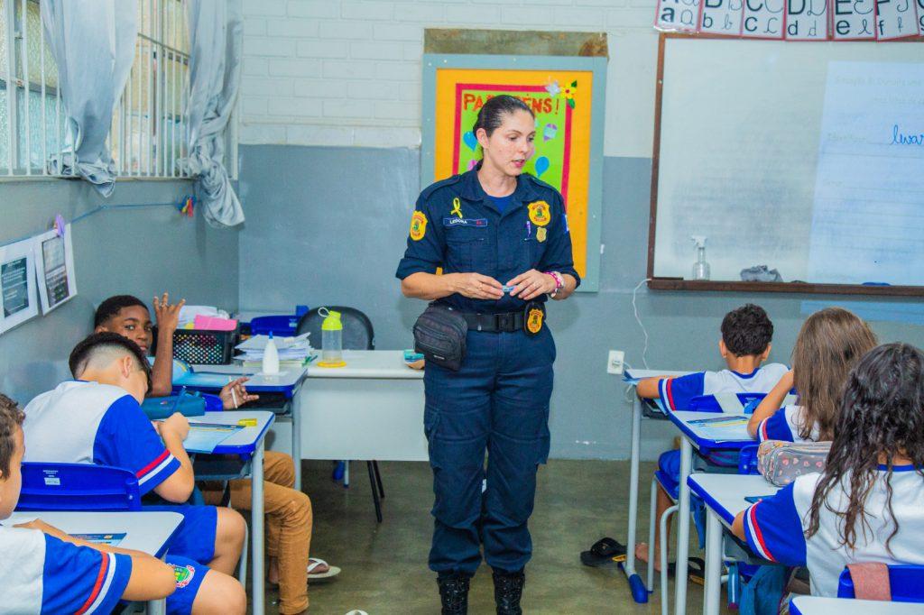 Preci: programa atenderá mais de mil alunos em Linhares.