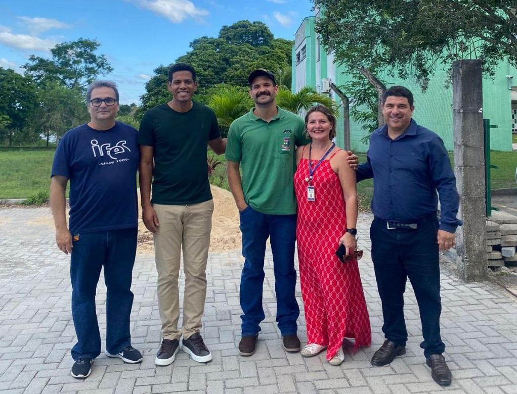 Firmada parceria entre Prefeitura Ifes Campus Linhares para o setor cacaueiro