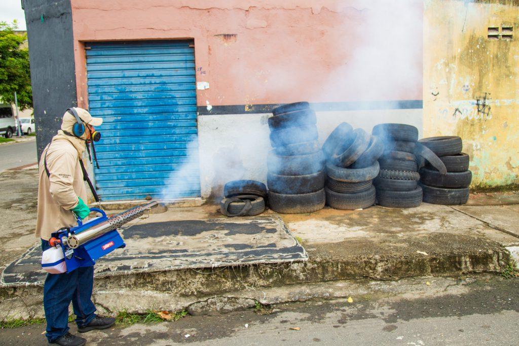 Linhares divulga novo itinerário do carro fumacê