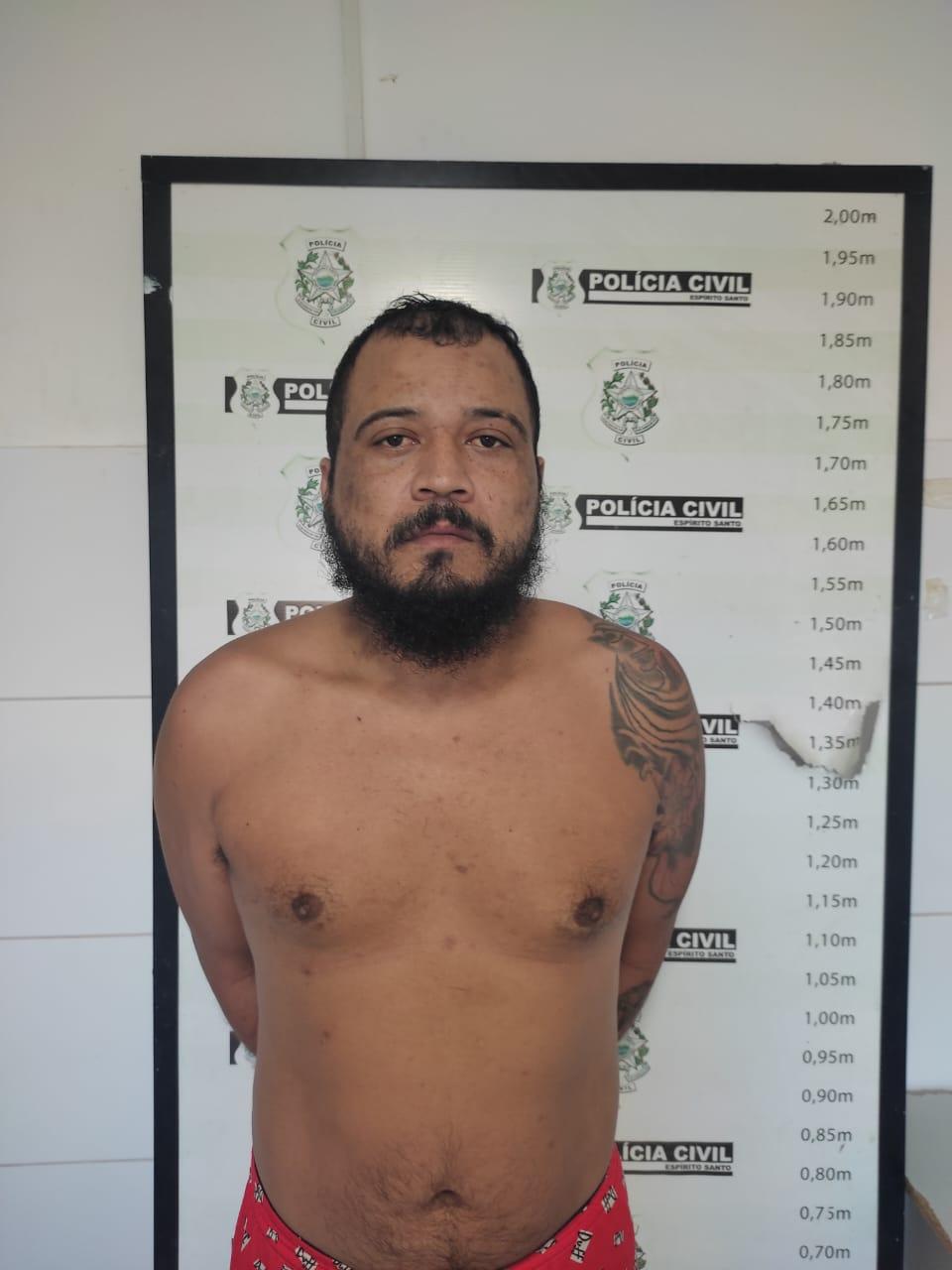 Homem é preso por porte ilegal de armas em Linhares.